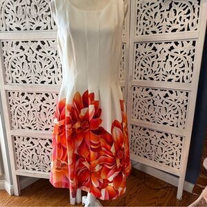 NWT Calvin Klein White and Floral Dress Sz 12
